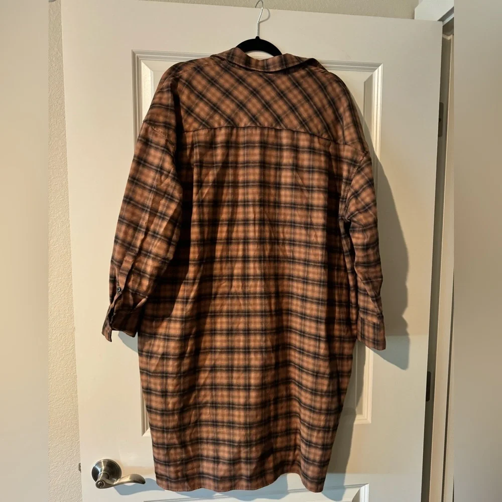 Closed Cotton Shirt Dress 100% Cotton Flannel Plaid Size Small Brown Black EUC - Picture 5 of 7